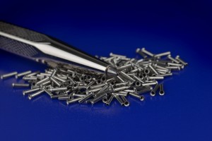 Passivation of stainless steel micro parts